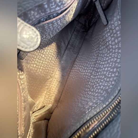 Kate Spade Purse - Picture 7 of 8